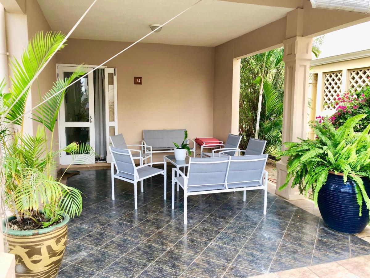 Beachfront Villa In A Beautiful And Secured Complex Flic en Flac Exterior foto