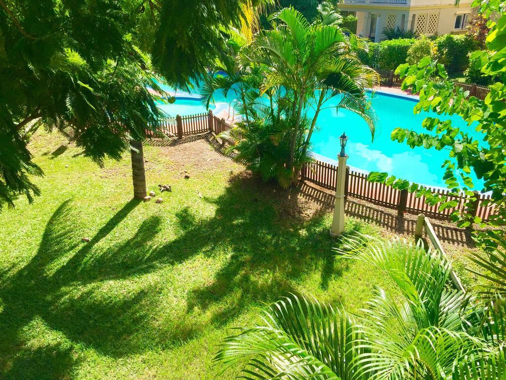 Beachfront Villa In A Beautiful And Secured Complex Flic en Flac Exterior foto